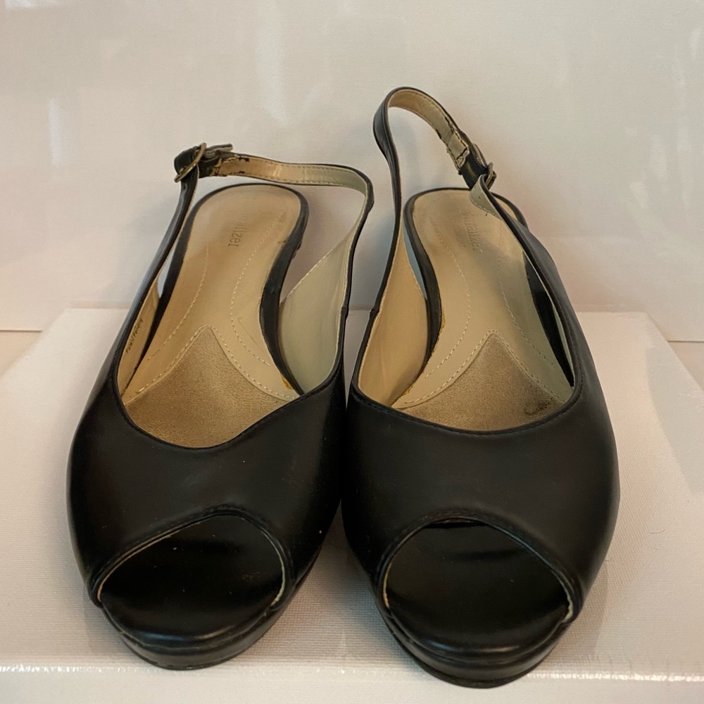 Naturalizer Happie Black Peep Toe Kitten Slingbacks 8 - Picture 2 of 6